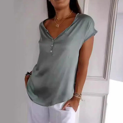 Mila | Effortless Chic V-Neck Blouse